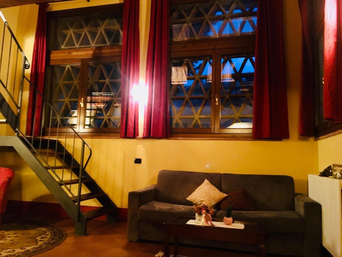 Viva House Villa มอนตาโยเน ภายนอก รูปภาพ